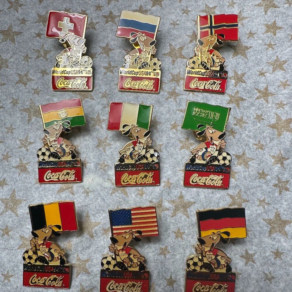 9 Vintage 1994 World Cup USA Mascot Coca Cola Lapel Pins -  country's Flag